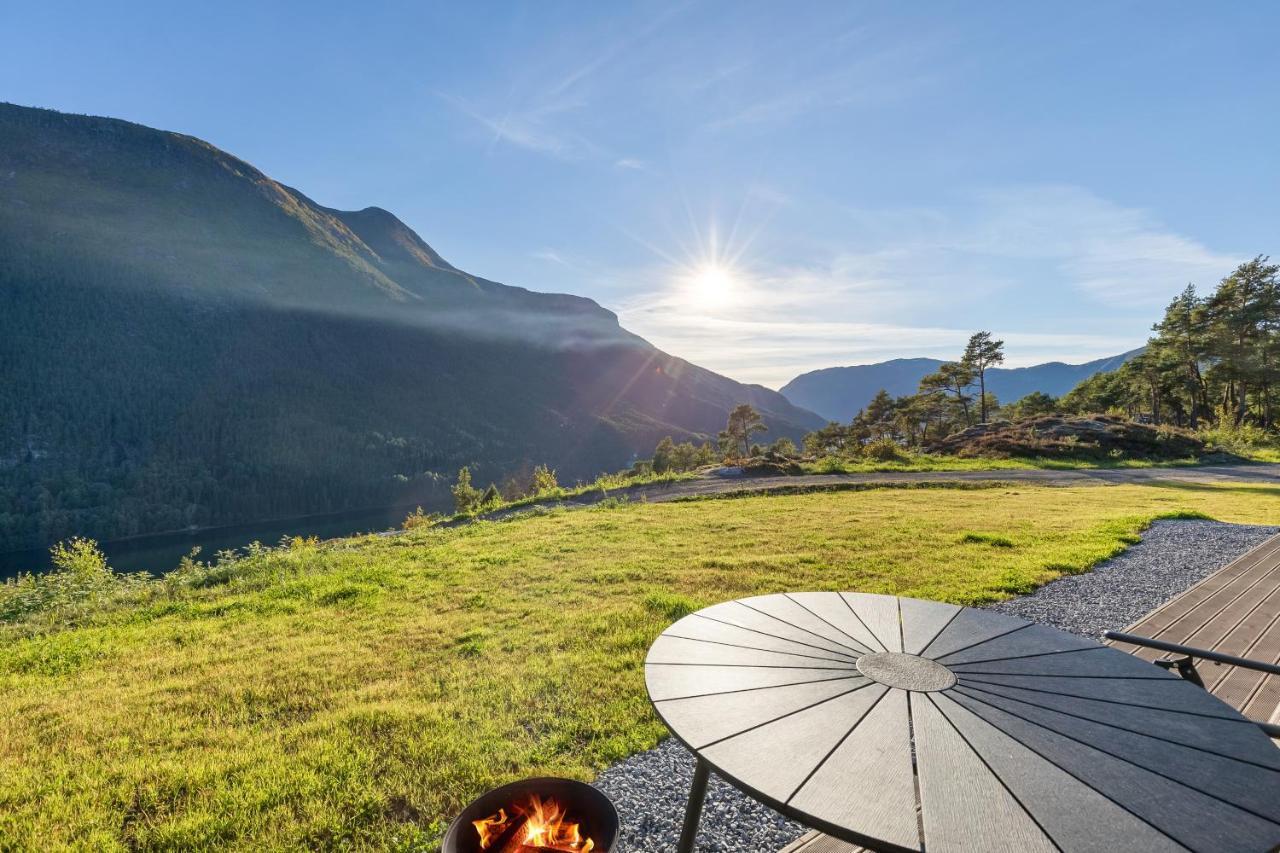 Sogndal Fjordpanorama Villa Exterior photo